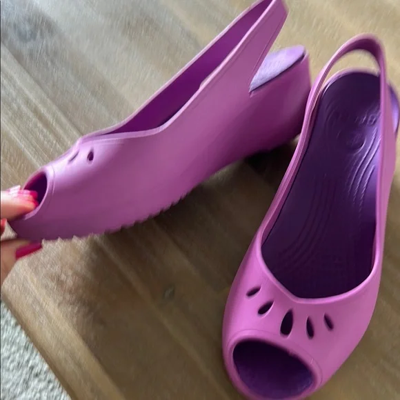 Crocs Women's Pink Slingback Peep-toe Shoes Sz 8 - Picture 2 of 8